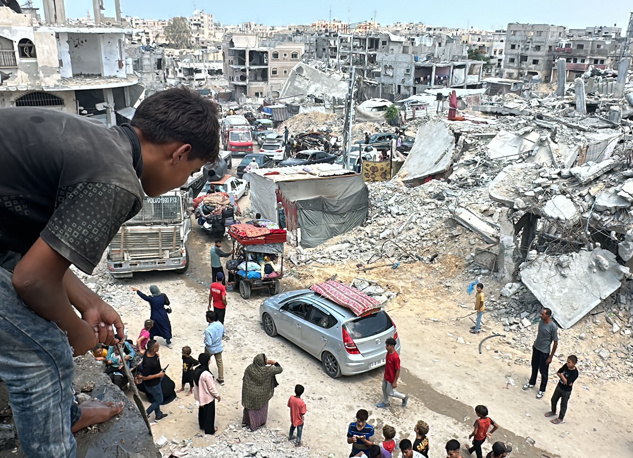 İsrail Gazze'de sahra hastanesini bombaladı: 31 kişi hayatını kaybetti  - 3. Resim