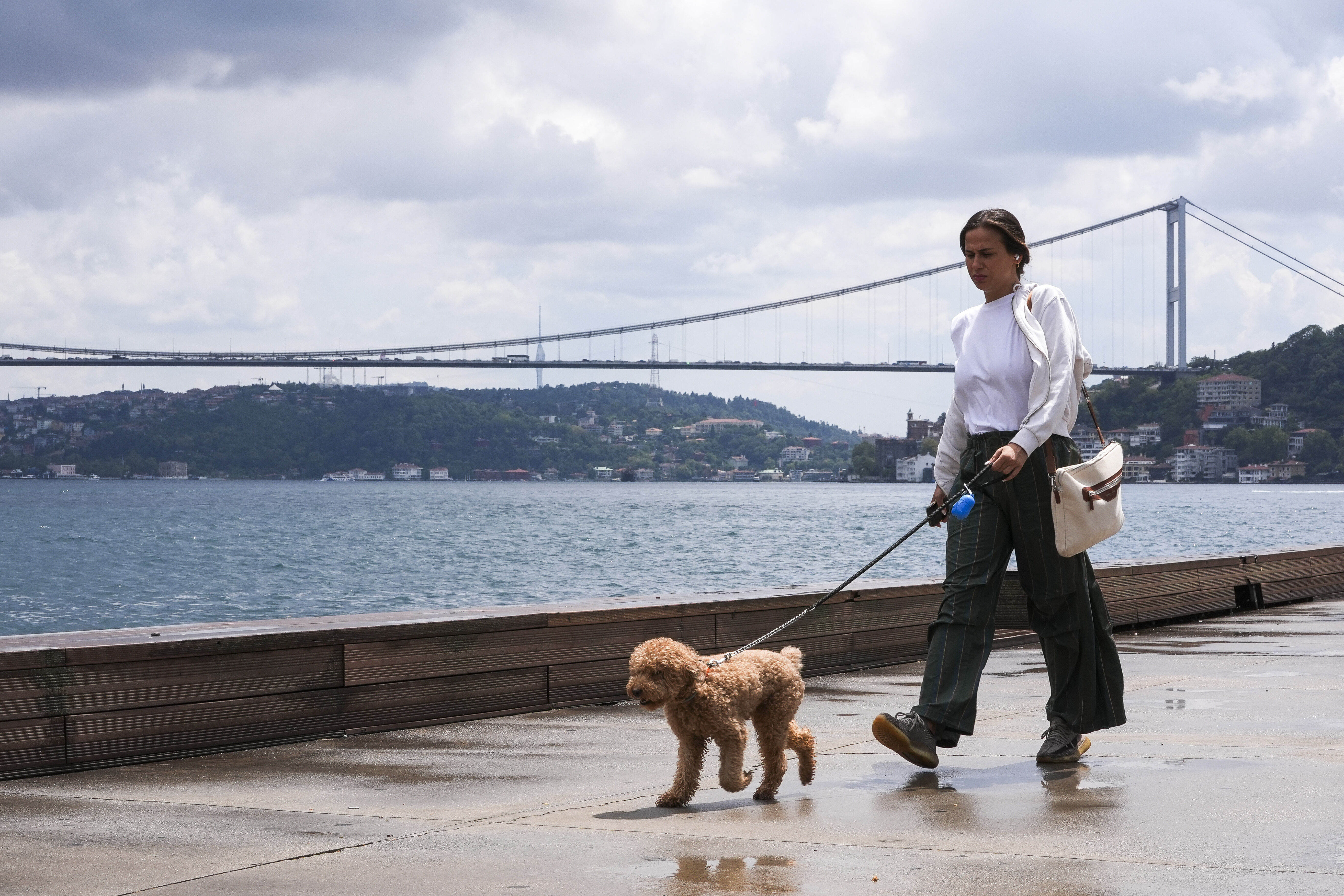 İstanbullular dikkat! AKOM sağanak yağış için saat güncelledi İstanbullular dikkat! AKOM saat güncelledi - 1. Resim