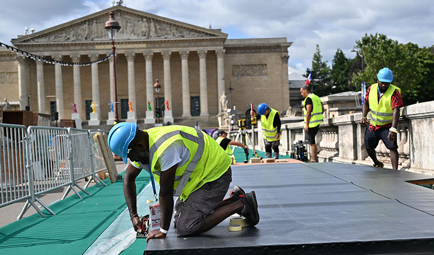 Paris Olimpiyatları'nda kriz bitmiyor! Tren garı tahliye edildi Paris Olimpiyatları'nda kriz bitmiyor! Tren garı tahliye edildi - 1. Resim