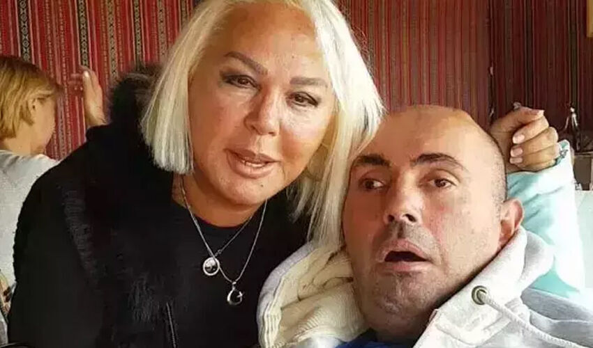 Safiye Soyman’ın Ziya Akaröz ile evliliğinden Ümran ve Harun adında 2 çocuğu var - 1. Resim