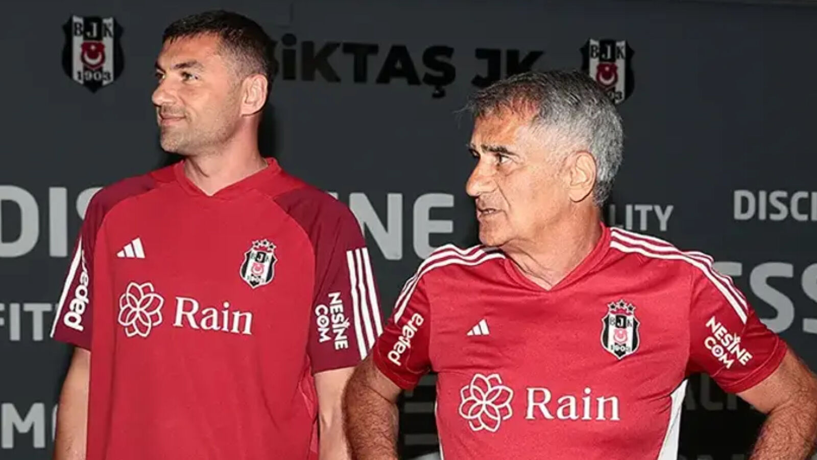 Burak Yılmaz'dan Beşiktaş günleri hakkında açıklama! 'Satırlar dolusu özür mesajı attı' - 1. Resim