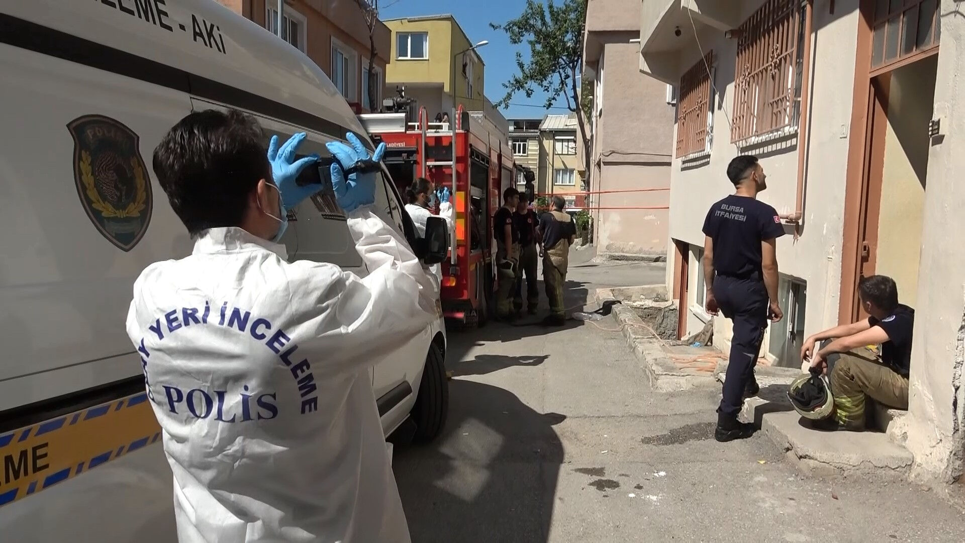 Bursa'da bodrum kat alevlere teslim oldu, Faik Yorgun hayatını kaybetti - 2. Resim