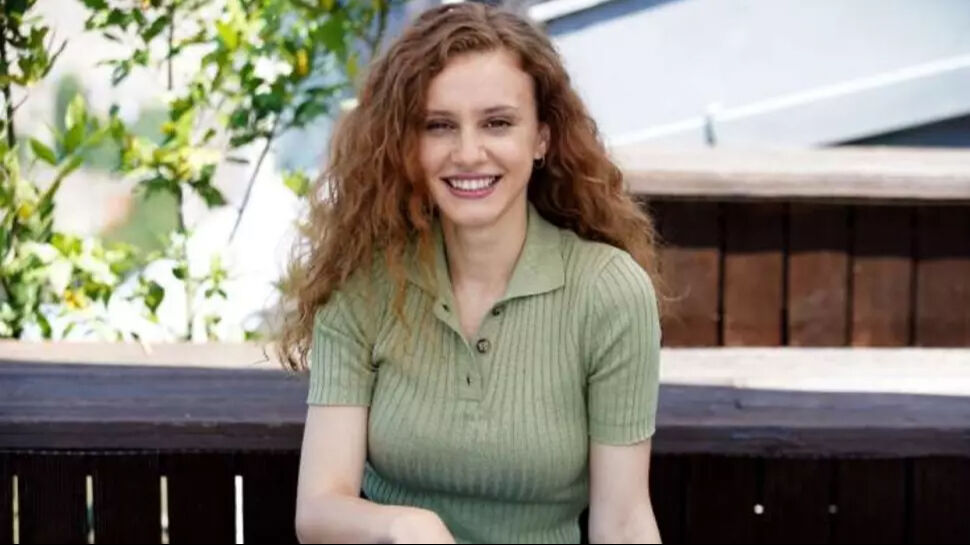 Devrim Özkan iddialı dizinin kadrosundan çıkarıldı! Yerine ünlü oyuncu getirildi - 2. Resim