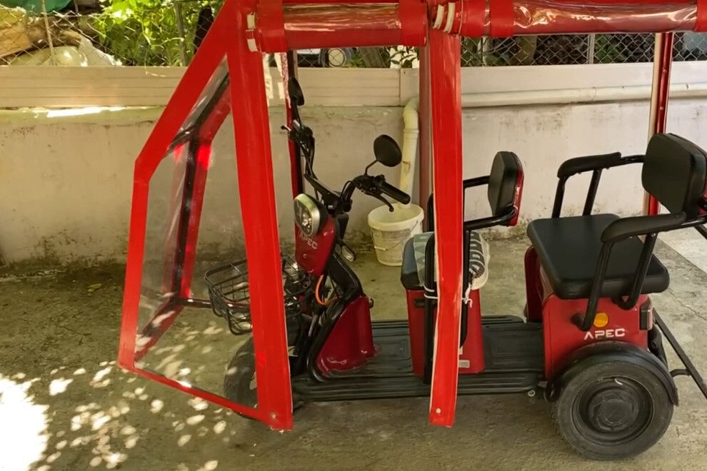 Antalya'da sahipsiz köpeğin saldırdığı Halil Aksay elektrikli bisikletten düşerek yaralandı - 1. Resim