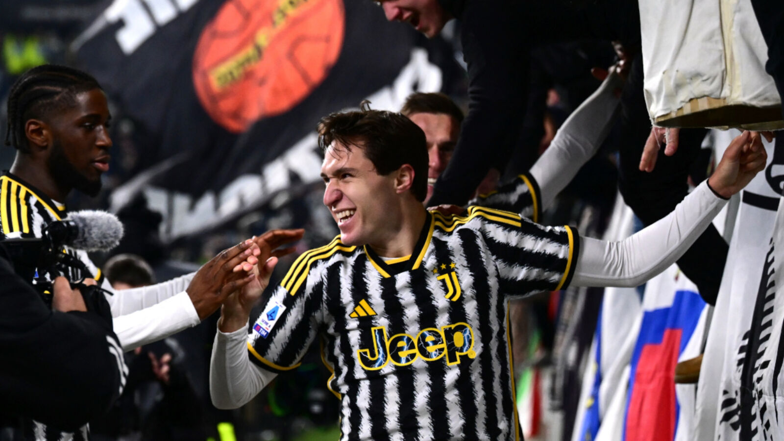 Beşiktaş'tan çılgın transfer hamlesi! 57.5 milyon Euro'luk transfer için düğmeye basıldı Beşiktaş'tan çılgın transfer hamlesi! 57.5 milyon Euro'luk transfer için düğmeye basıldı - 2. Resim