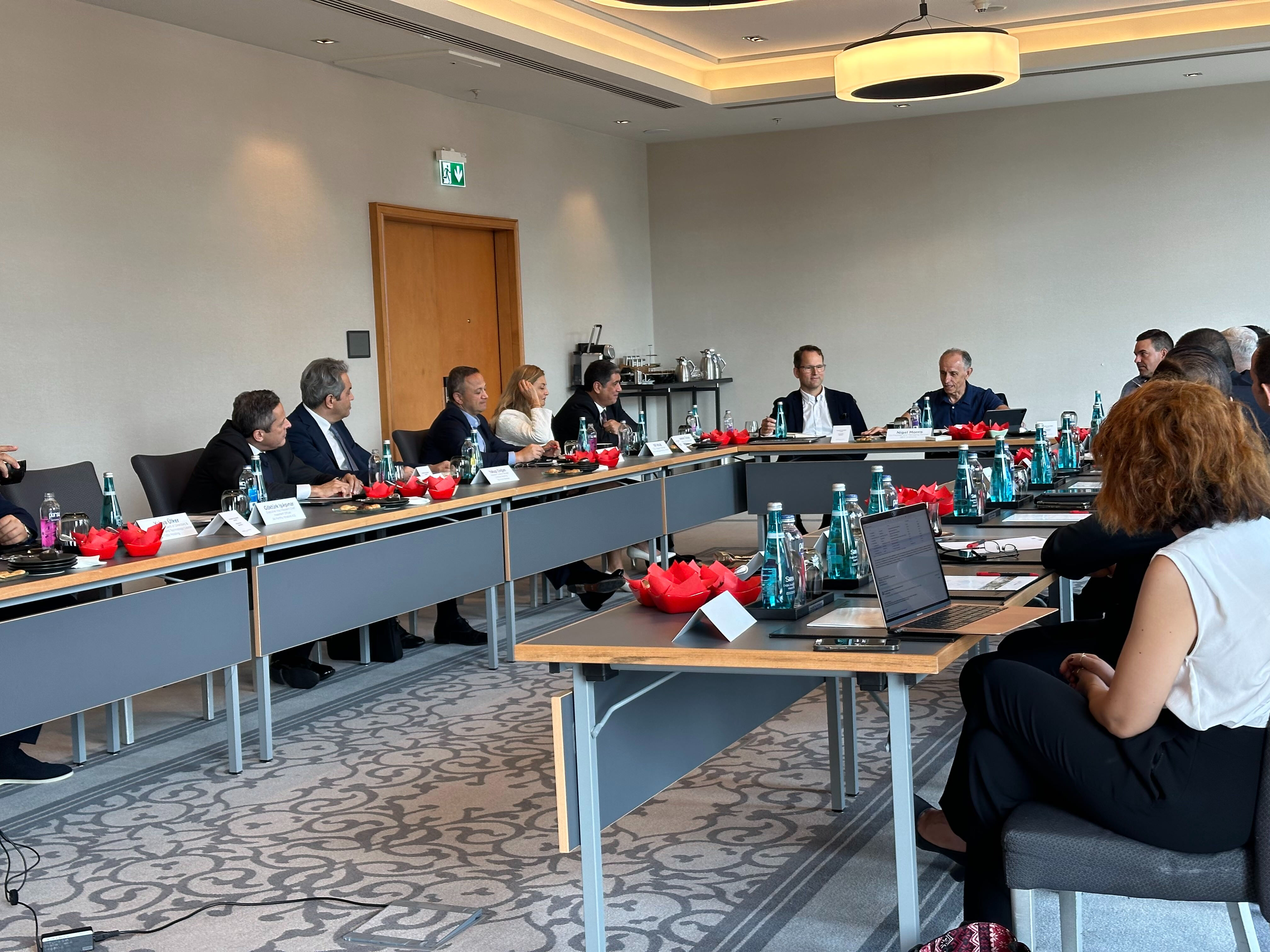 Türkiye uluslararası yatırım dünyasının dikkatini çekmeye devam ediyor! Türkiye uluslararası yatırım dünyasının dikkatini çekmeye devam ediyor! - 2. Resim