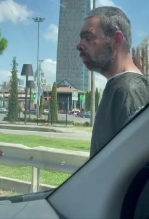 Yer: Ataşehir! E-5’in ortasında ürküten görüntü… Gören kameraya çekti - 1. Resim