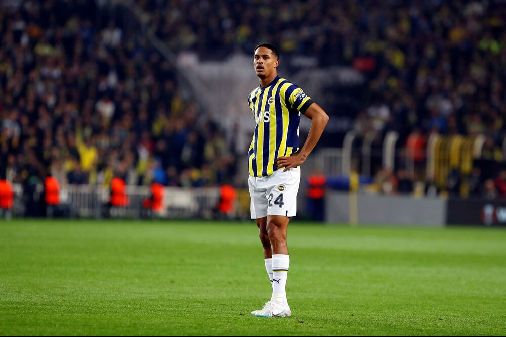 Fenerbahçeli Jayden Oosterwolde'ye İtalyan devi Napoli'den 18 milyon euro - 2. Resim