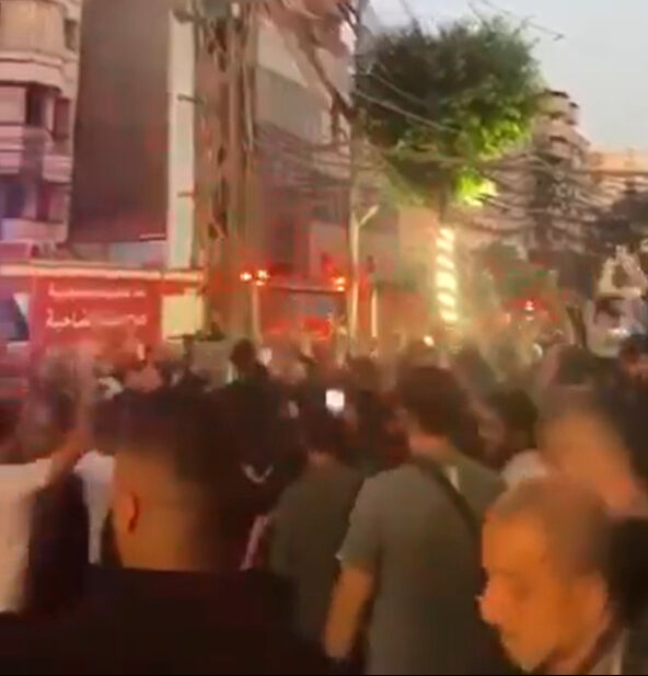 Orta Doğu'da savaş başlıyor! İsrail Lübnan'ın başkenti Beyrut'u vurdu Orta Doğu'da savaş başlıyor! İsrail Lübnan'ın başkenti Beyrut'u vurdu - 5. Resim