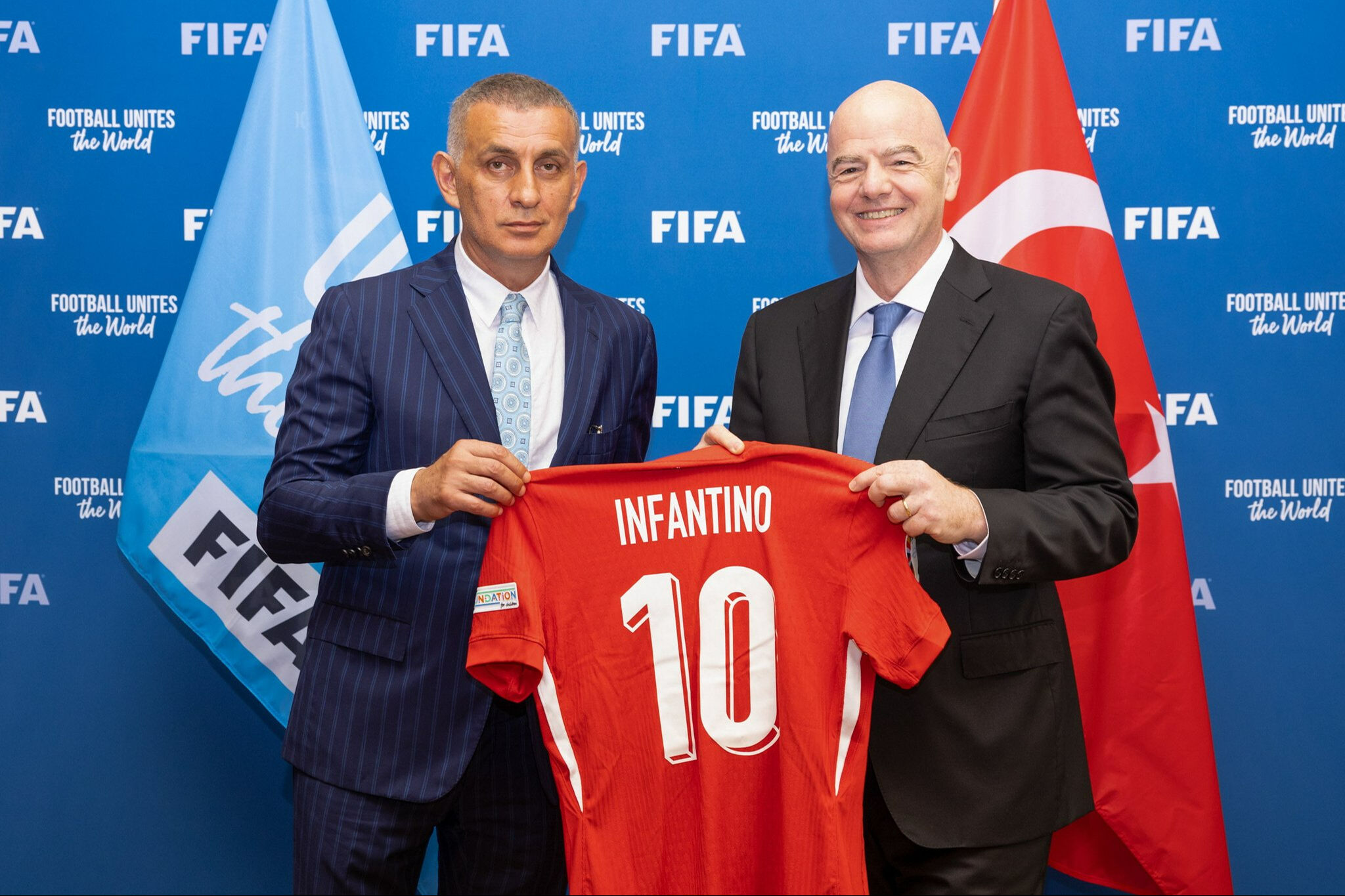 TFF Başkanı İbrahim Hacıosmanoğlu, FIFA Başkanı Infantino ile görüştü - 2. Resim