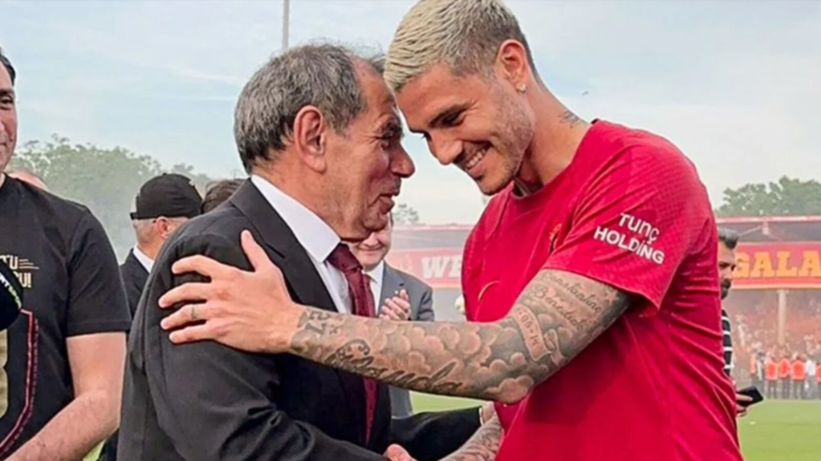 Galatasaray orta saha için rekor bonservisi gözden çıkardı! Transferde dikkat çeken Icardi detayı Galatasaray orta saha için rekor bonservisi gözden çıkardı! Transferde dikkat çeken Icardi detayı - 2. Resim