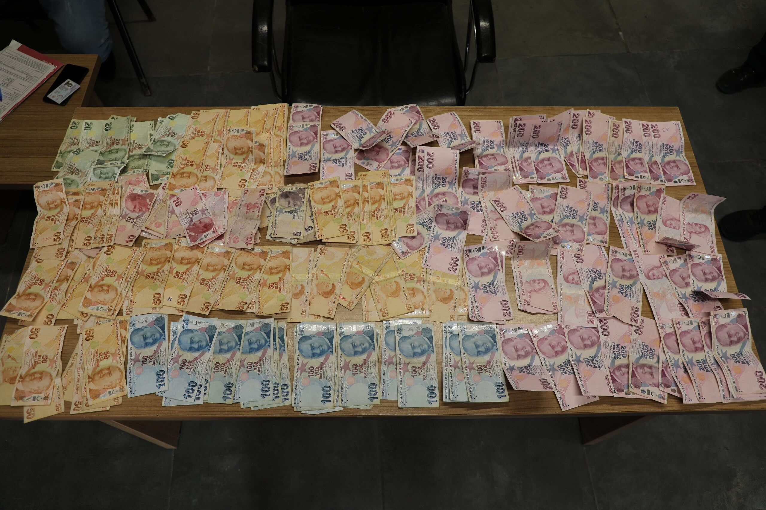 Hatay'da dilencinin üstünden çıkan miktar şoke etti! Hatay'da dilencinin üstünden çıkan miktar şoke etti! - 2. Resim