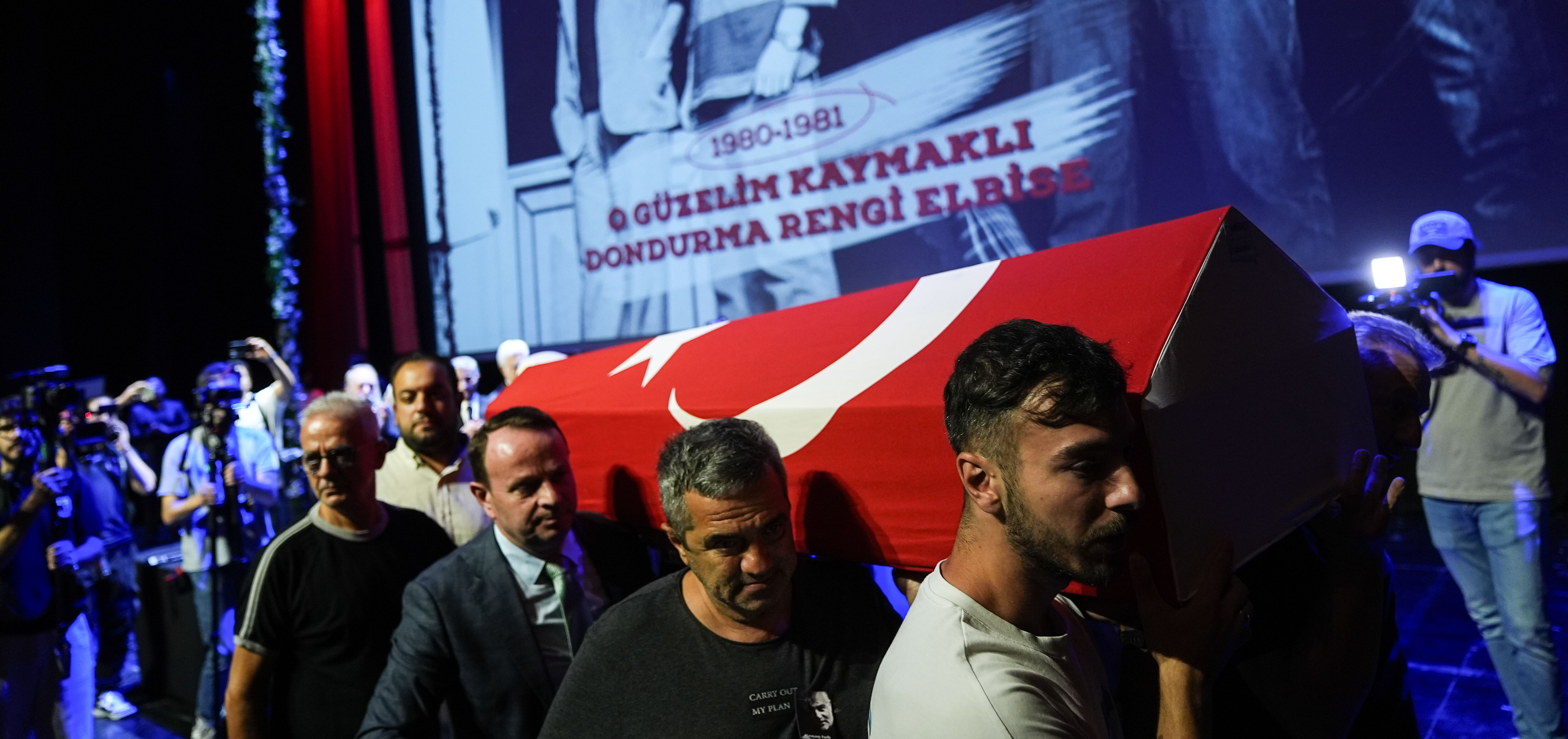 Kenan Işık modern tiyatronun yerli ismiydi... Sahnedeki Işık söndü - 2. Resim