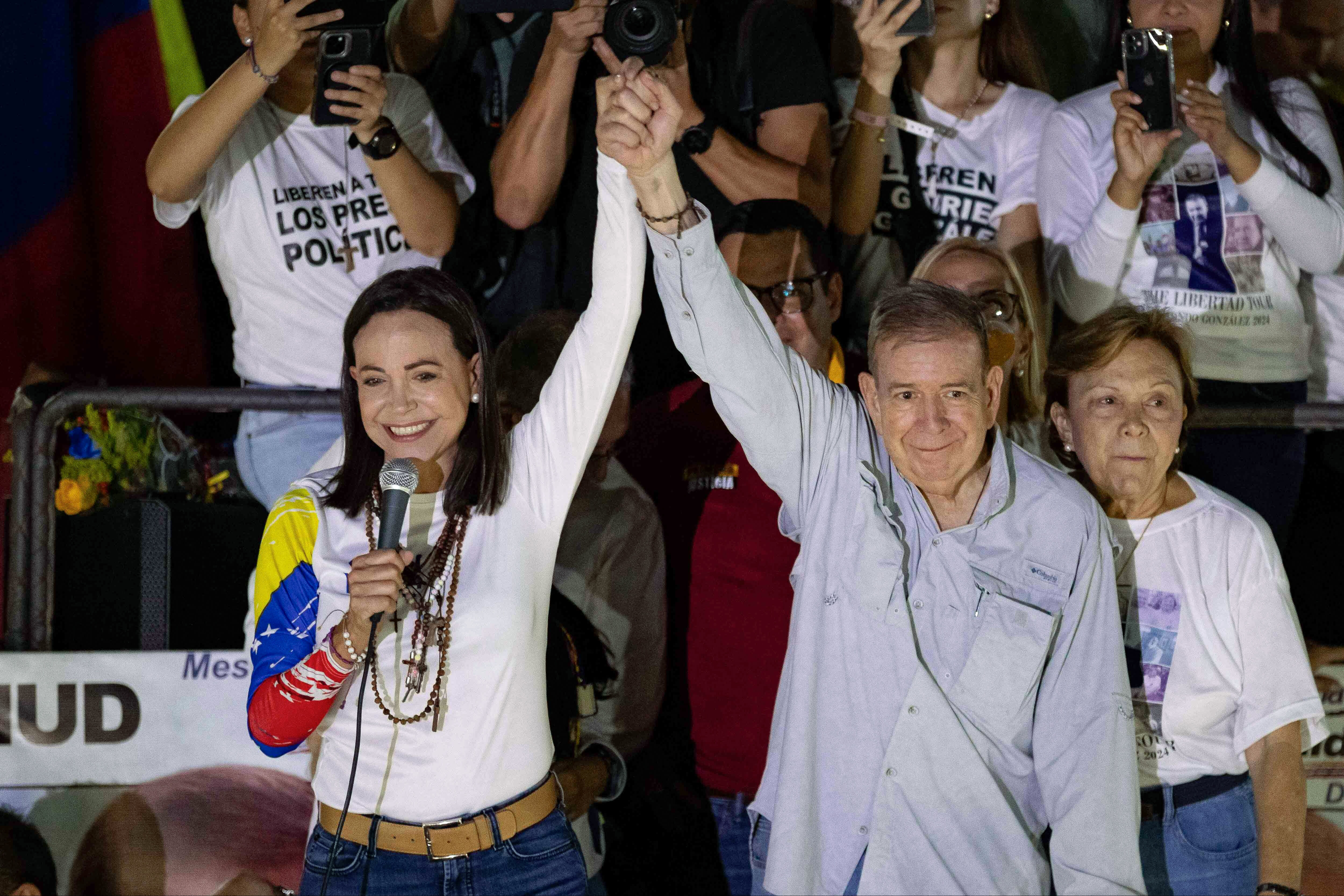 Maduro'dan şaşırtan hamle! Muhalefet lideri Machado'ya tutuklama emri Maduro'dan şaşırtan hamle! Muhalefet lideri Machado'ya tutuklama emri - 1. Resim