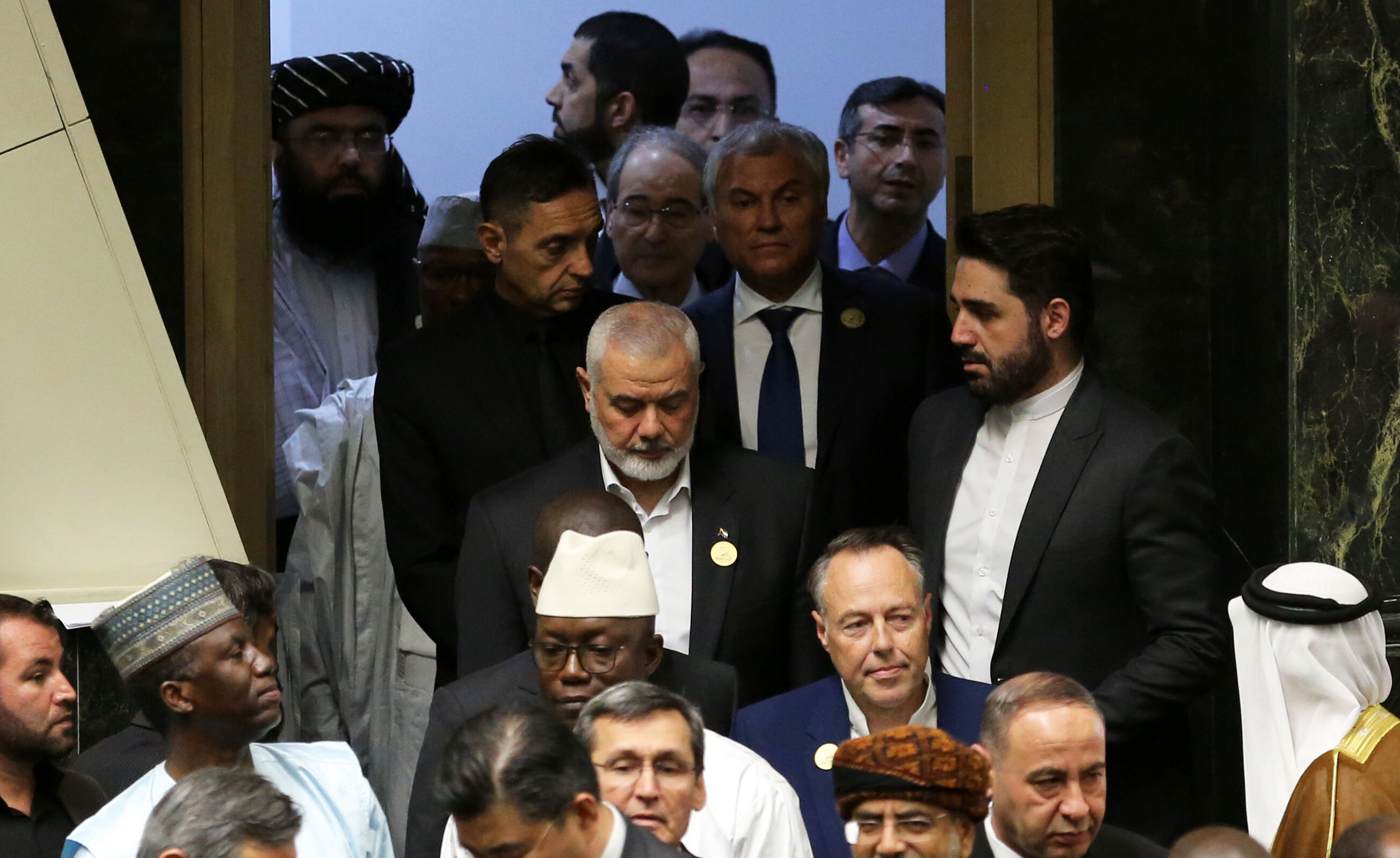 Yemin törenine gitmişti! Suikasta uğrayan Haniye'nin İran'daki son görüntüleri ortaya çıktı - 2. Resim