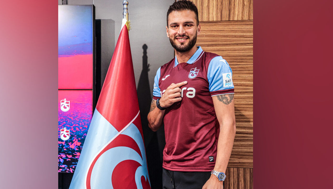 Trabzonspor, yeni transferi Okay Yokuşlu'yu basına tanıttı! Sözleşme şartları açıklandı - 1. Resim