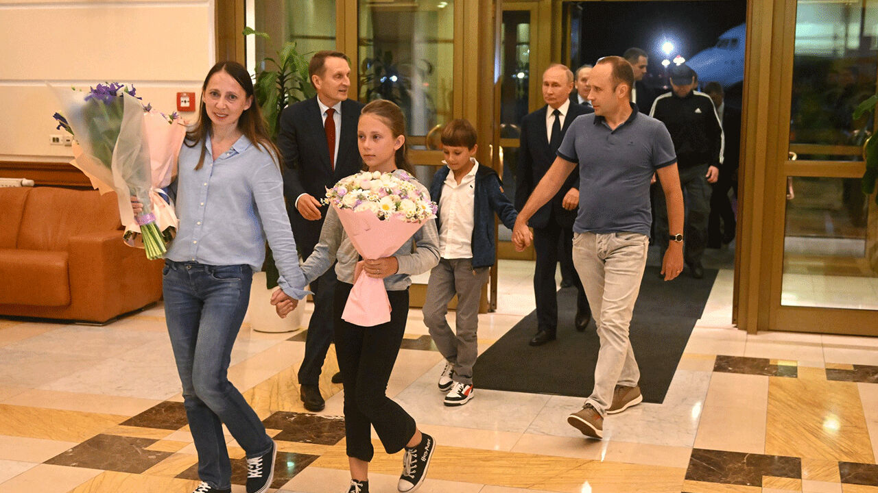 Kremlin, MİT'in tarihi operasyonundaki detayı açıkladı! Rus olduklarını uçakta öğrendiler Kremlin, MİT'in tarihi operasyonundaki detayı açıkladı! Rus olduklarını uçakta öğrendiler - 3. Resim