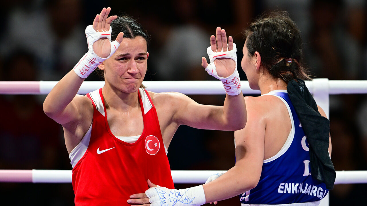 Demir yumruk Hatice Akbaş! Yoğun bakımdan Olimpiyat finaline... - 2. Resim