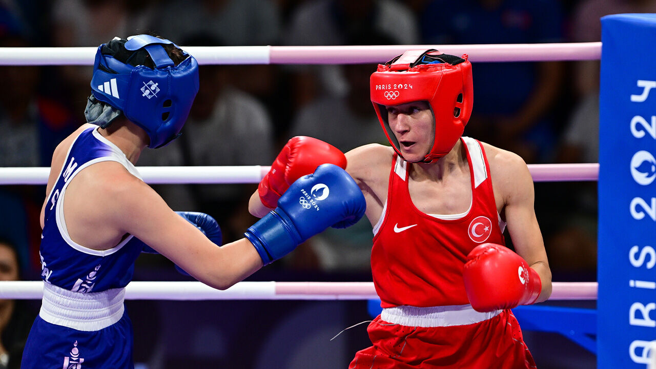 Demir yumruk Hatice Akbaş! Yoğun bakımdan Olimpiyat finaline... - 1. Resim