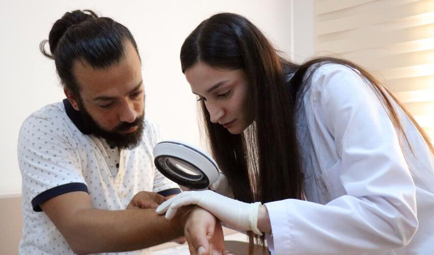 Sıcak havalar tetikledi, vakalar patladı! Yeri altına yerleşiyor, bulaşıcılığı da yüksek Sıcak havalar tetikledi, vakalar patladı! Yeri altına yerleşiyor, bulaşıcılığı da yüksek - 2. Resim