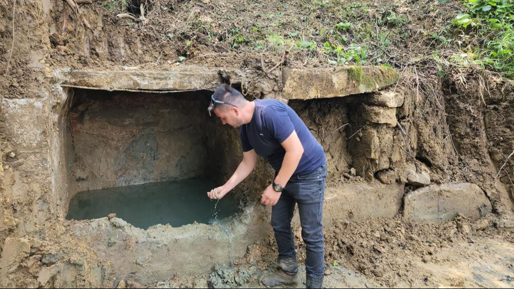 Zonguldak Ereğli'de bir asırlık çeşmeyi gün yüzüne çıkarttılar - 1. Resim