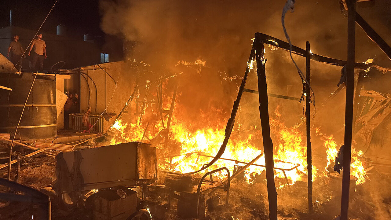 Gazze'de son durum... İsrail çadırlarda yaşayanları da hedef aldı! Çok sayıda ölü var - 1. Resim