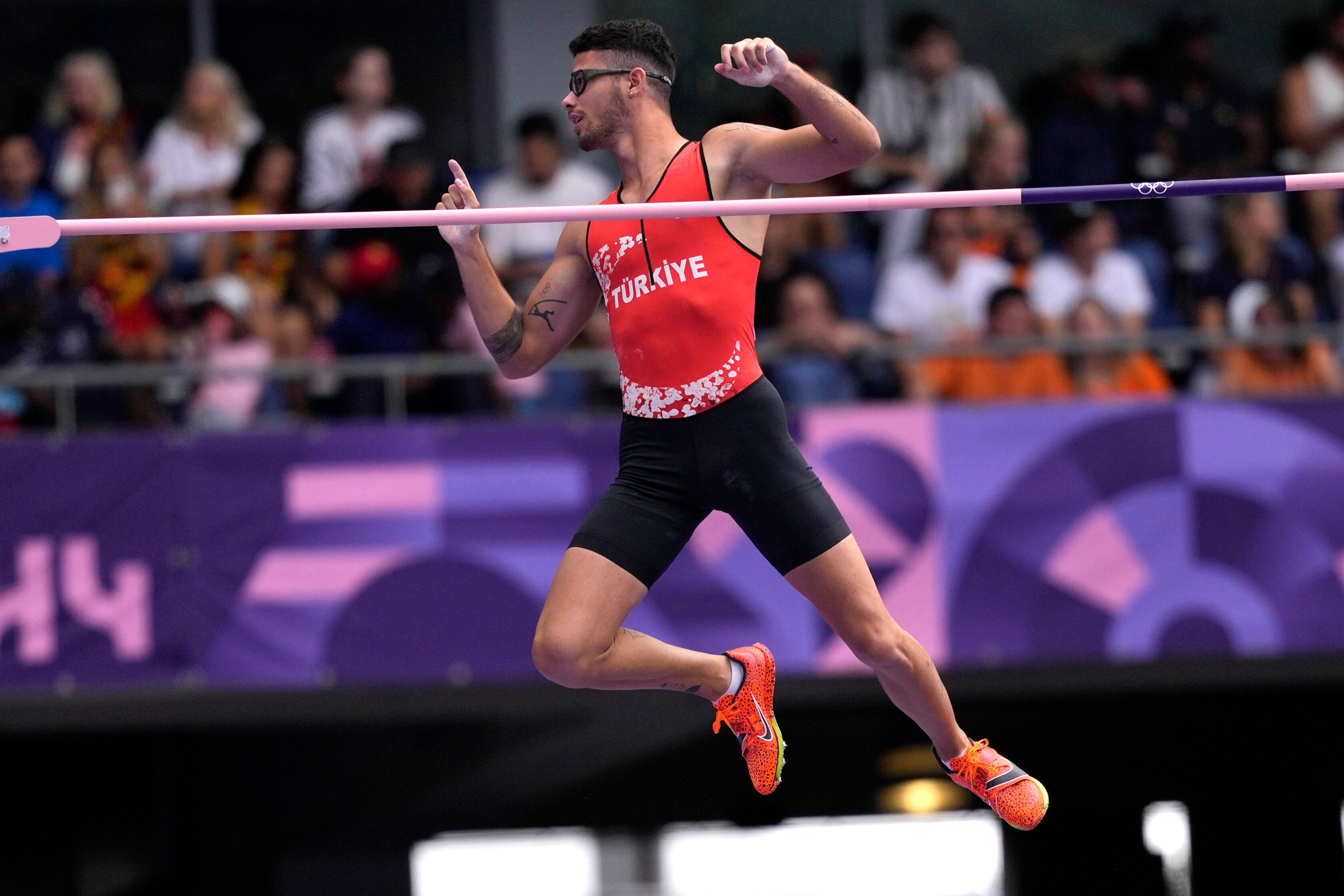 Helal bizim &ccedil;ocuklara! Olimpiyatlarda d&uuml;n tarihi başarılar geldi - 1. Resim