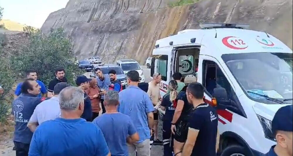 Adana'da helikopter düştü! Enkazına ulaşıldı Helikopter düştü! Enkazına ulaşıldı - 2. Resim