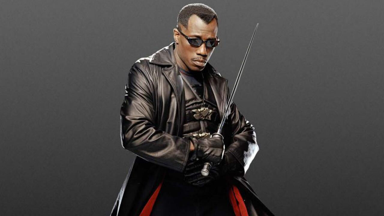 Wesley Snipes Blade ile iki Guinness Dünya Rekoru kırdı Wesley Snipes Blade ile iki Guinness Dünya Rekoru kırdı - 1. Resim