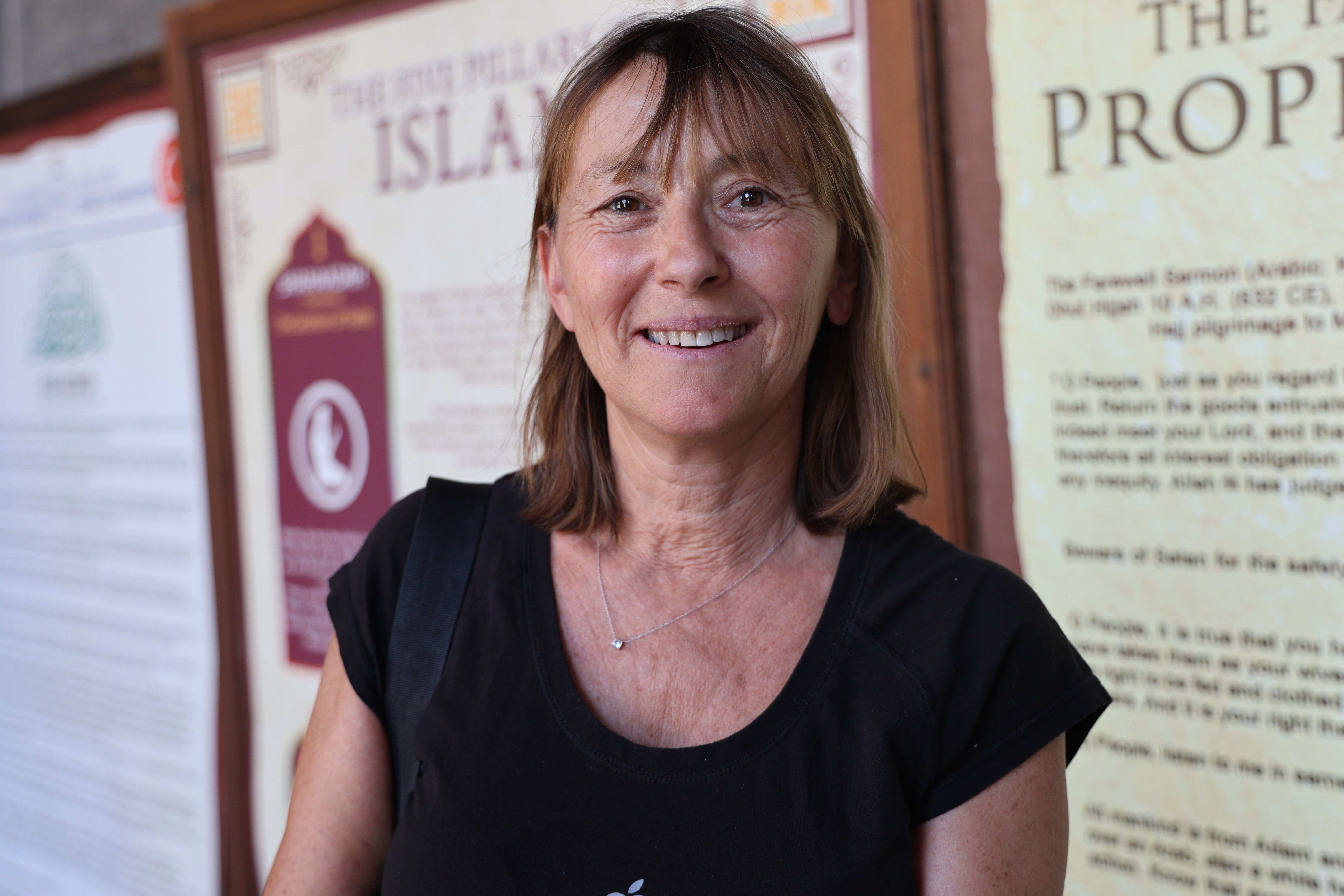 Diyarbakır'da 6 dilde İslam'ı anlatan rehber 14 kişinin Müslüman olduğuna şahitlik etti - 4. Resim