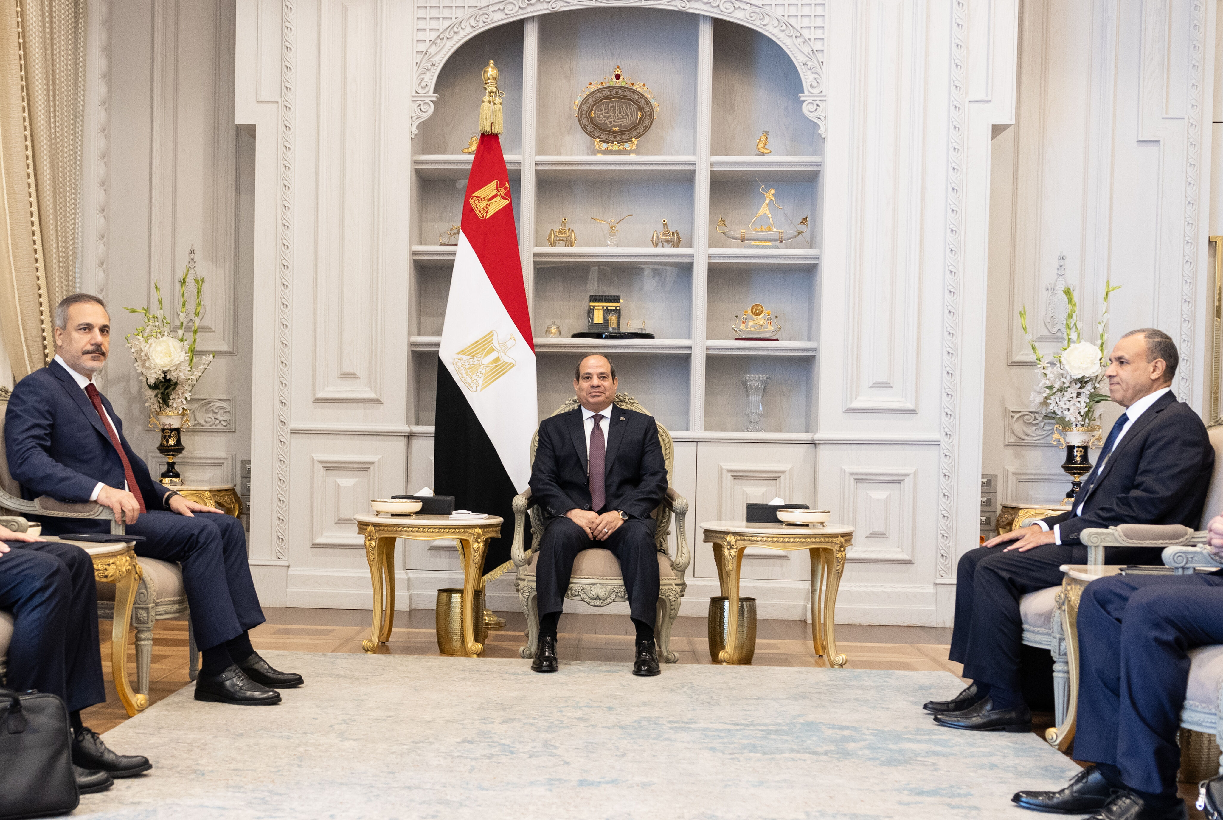 Hakan Fidan'dan Mısır'da: İsrail'in UCM'de yargılandığı davada çarşamba günü dosyamızı sunuyoruz - 1. Resim