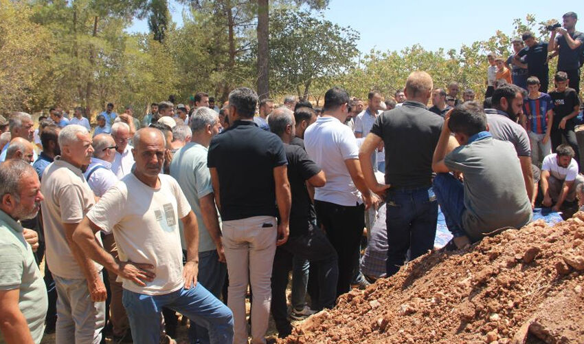 Henüz 31 yaşındaydı… Genç sunucu amansız hastalığa yenik düştü - 3. Resim