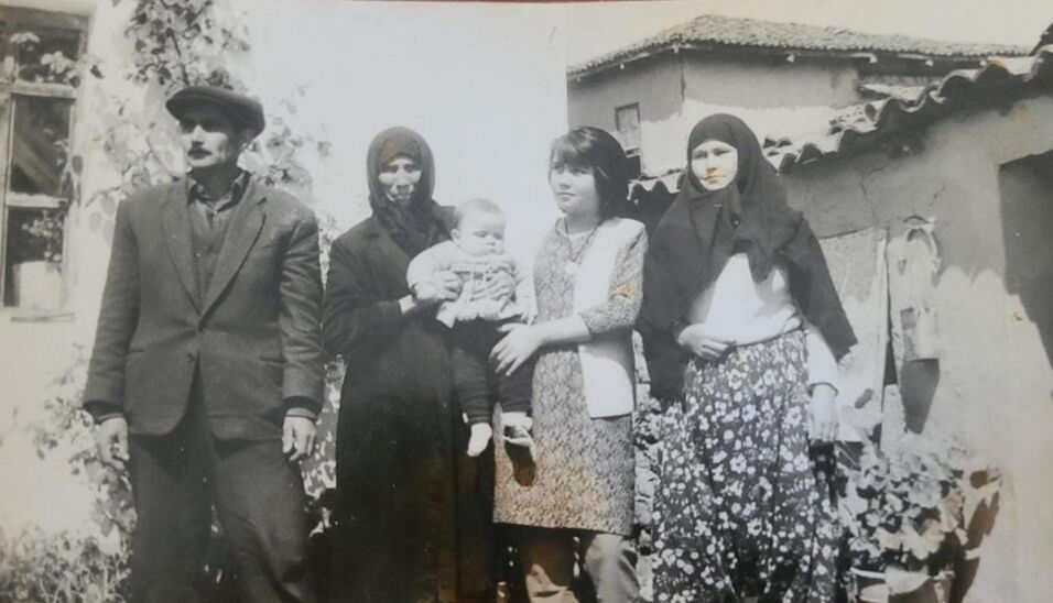 Almanya'ya giden ilk gurbetçilere Türkiye'den altın nasihatler: Sarhoş olma, uçkuruna sahip ol... Almanya'ya giden ilk gurbetçilere Türkiye'den altın nasihatler: