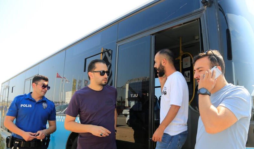 Antalya’da ilginç olay! Tartıştığı halk otobüsü şoförüne hayatının şokunu yaşattı - 3. Resim
