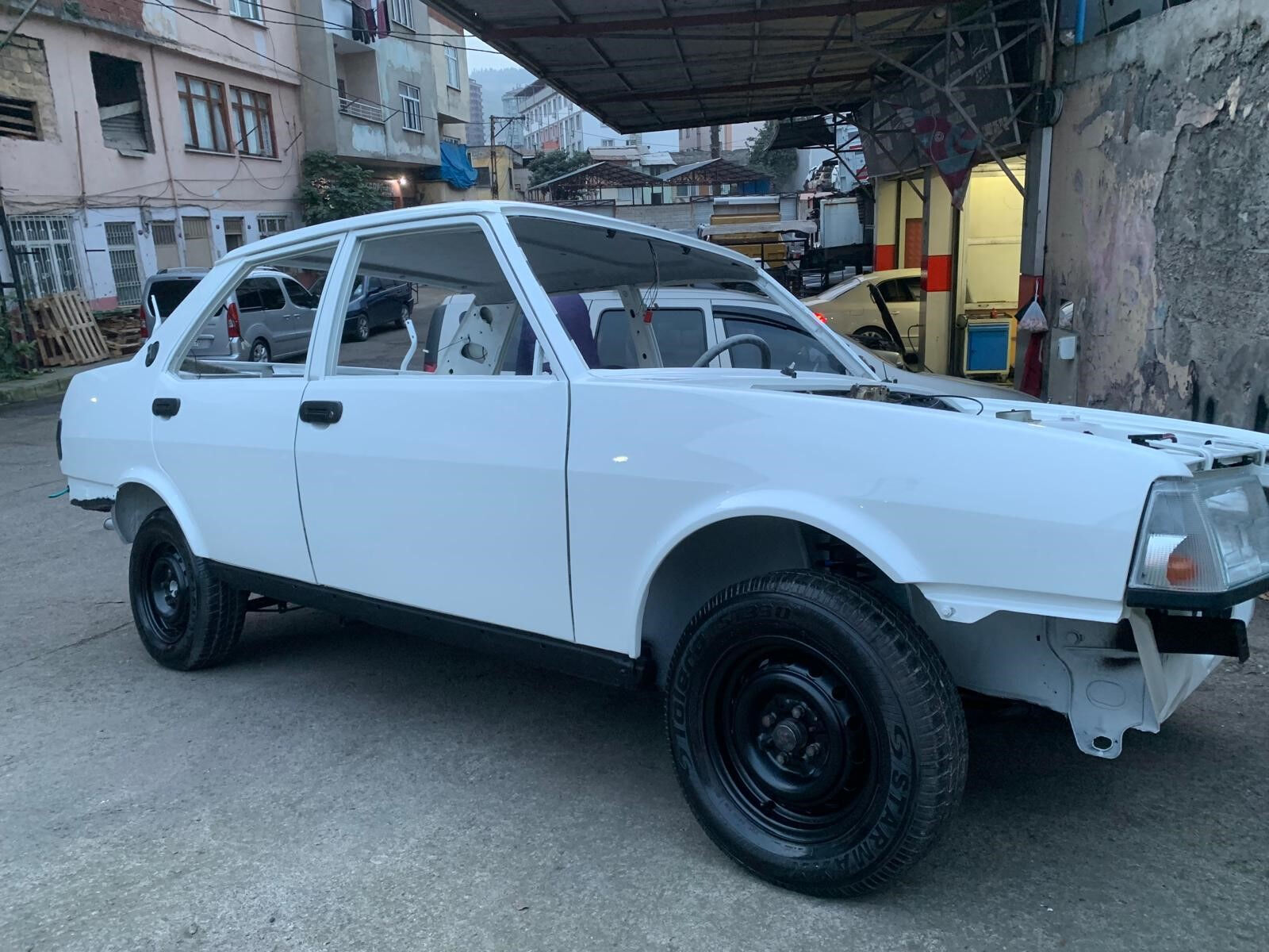 Baba özlemi yarım milyon harcattı! Trabzon'da yadigar kalan arabayı sıfır hale getirdi Baba özlemi yarım milyon harcattı! Trabzon'da yadigar kalan arabayı sıfır hale getirdi - 4. Resim