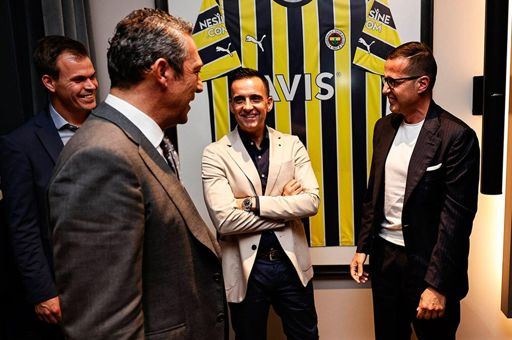 Fenerbahçe Sportif Direktörü Mario Branco'dan Aziz Yıldırım'a flaş Mourinho sözleri! Resmi açıklama geldi Fenerbahçe Sportif Direktörü Mario Branco'dan Aziz Yıldırım'a flaş Mourinho sözleri! Resmi açıklama geldi - 5. Resim