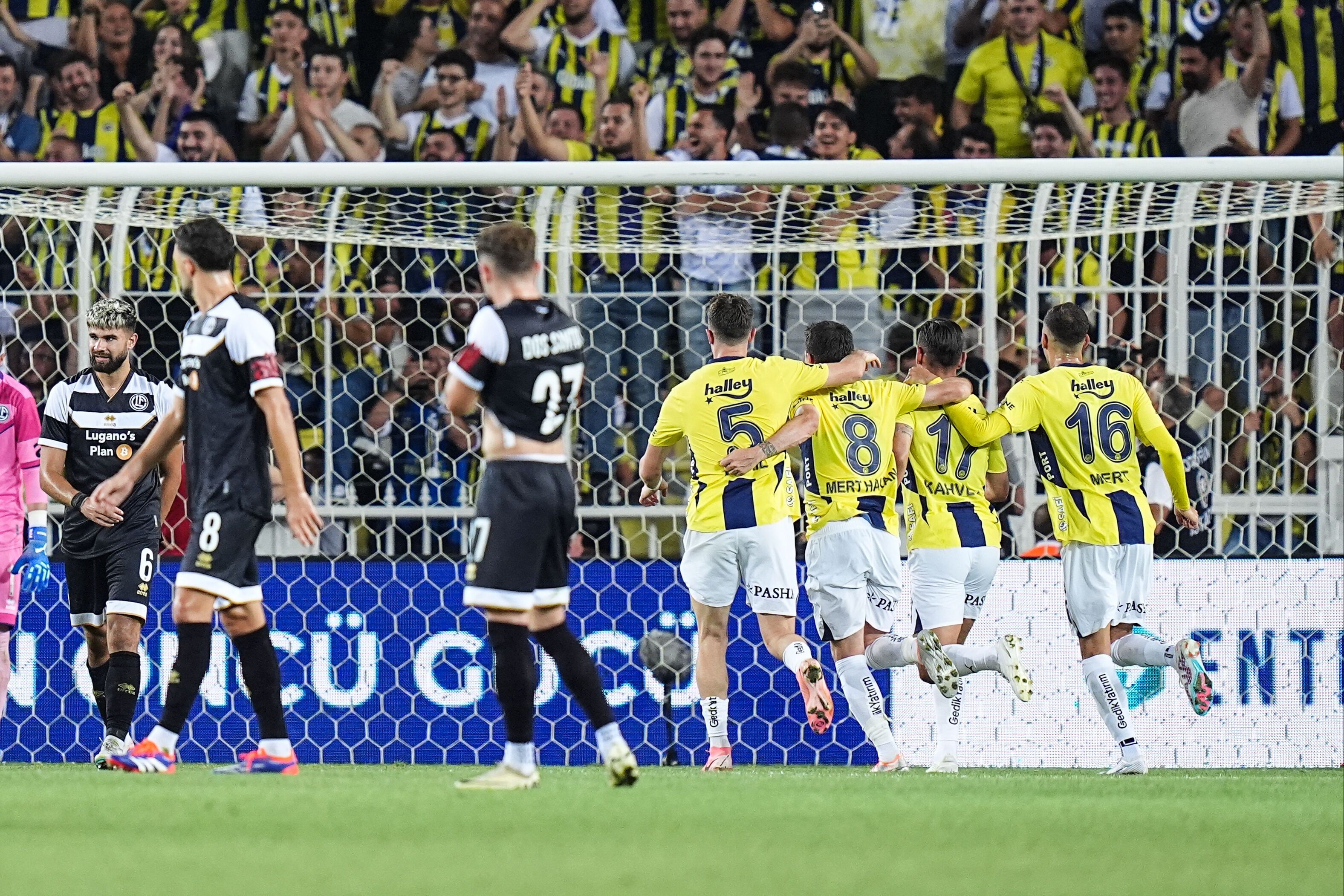 Lille-Fenerbahçe maçı muhtemel 11'leri! Jose Mourinho kimlere şans verecek? Lille-Fenerbahçe maçı muhtemel 11'leri! Jose Mourinho kimlere şans verecek? - 4. Resim
