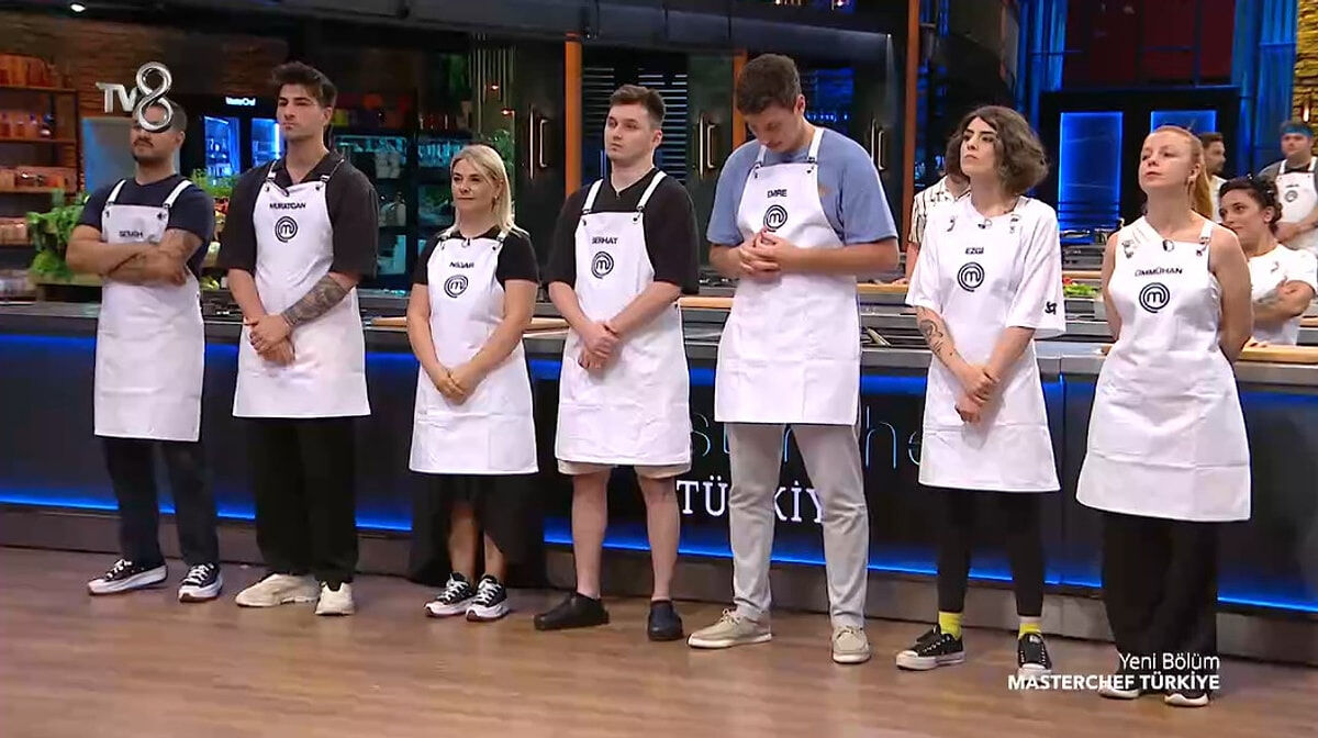 Nevzat MasterChef'e terlikleriyle çıktı! Şeflerden uyarı alınca yaptığı açıklama şoke etti - 1. Resim
