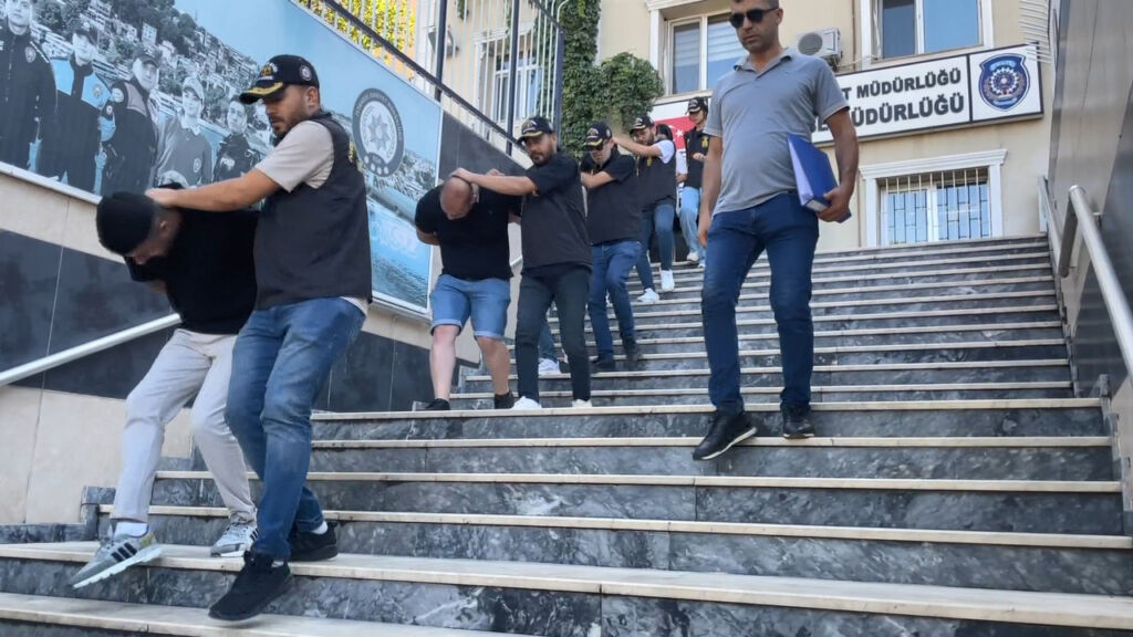 Ucuza daire almaya çalışırken 7 milyon lirasını kaptırdı! - 1. Resim