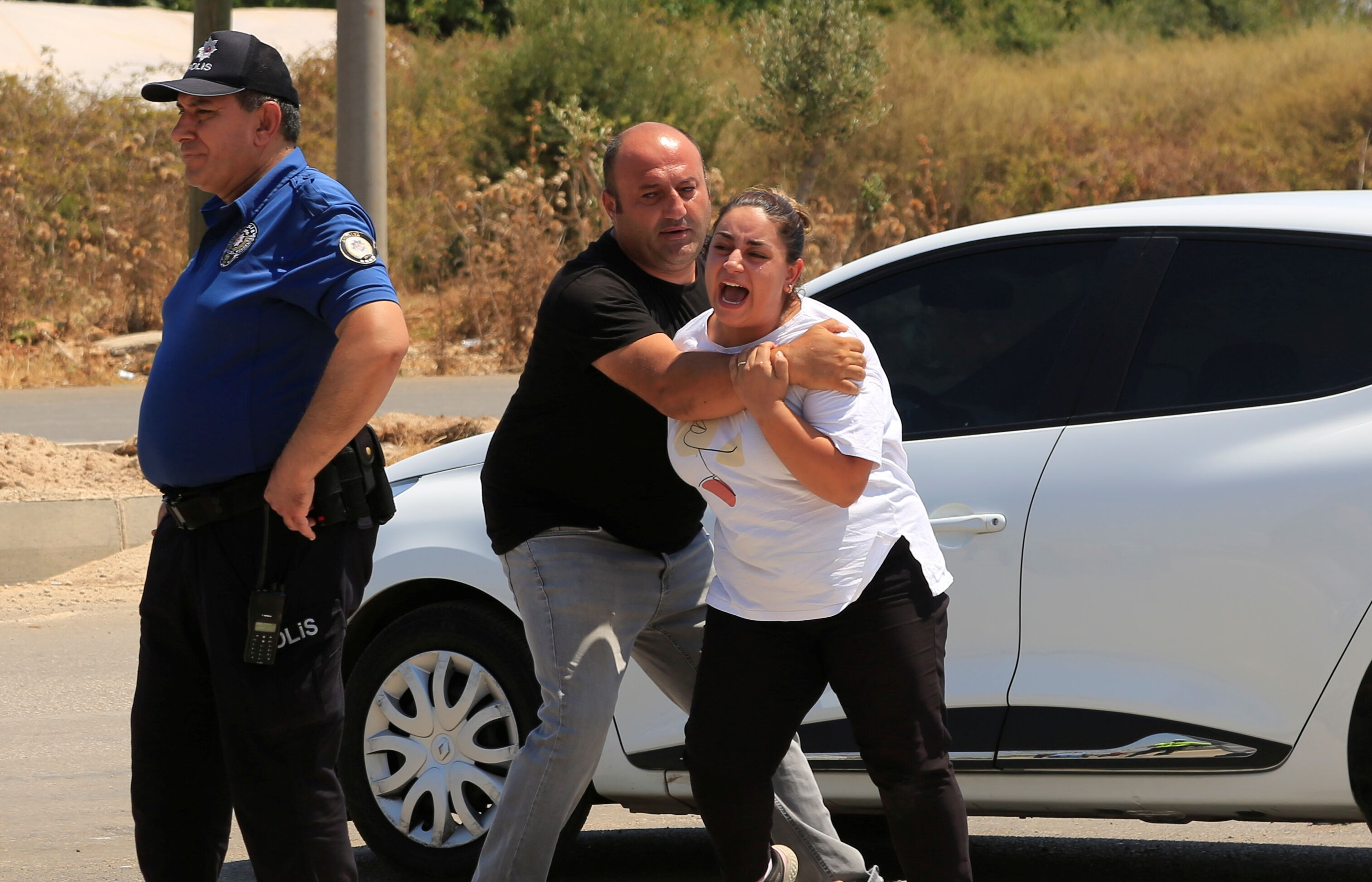 14 yaşındaki gencin kahreden ölümü! Yakınları sinir krizi geçirdi 14 yaşındaki gencin kahreden ölümü! Yakınları sinir krizi geçirdi - 2. Resim