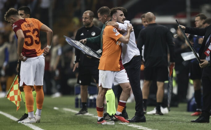 Beşiktaş maçında oyundan alınınca küfrettiği iddia edilmişti! Kerem Aktürkoğlu'nda gece yarısı cevap geldi - 2. Resim