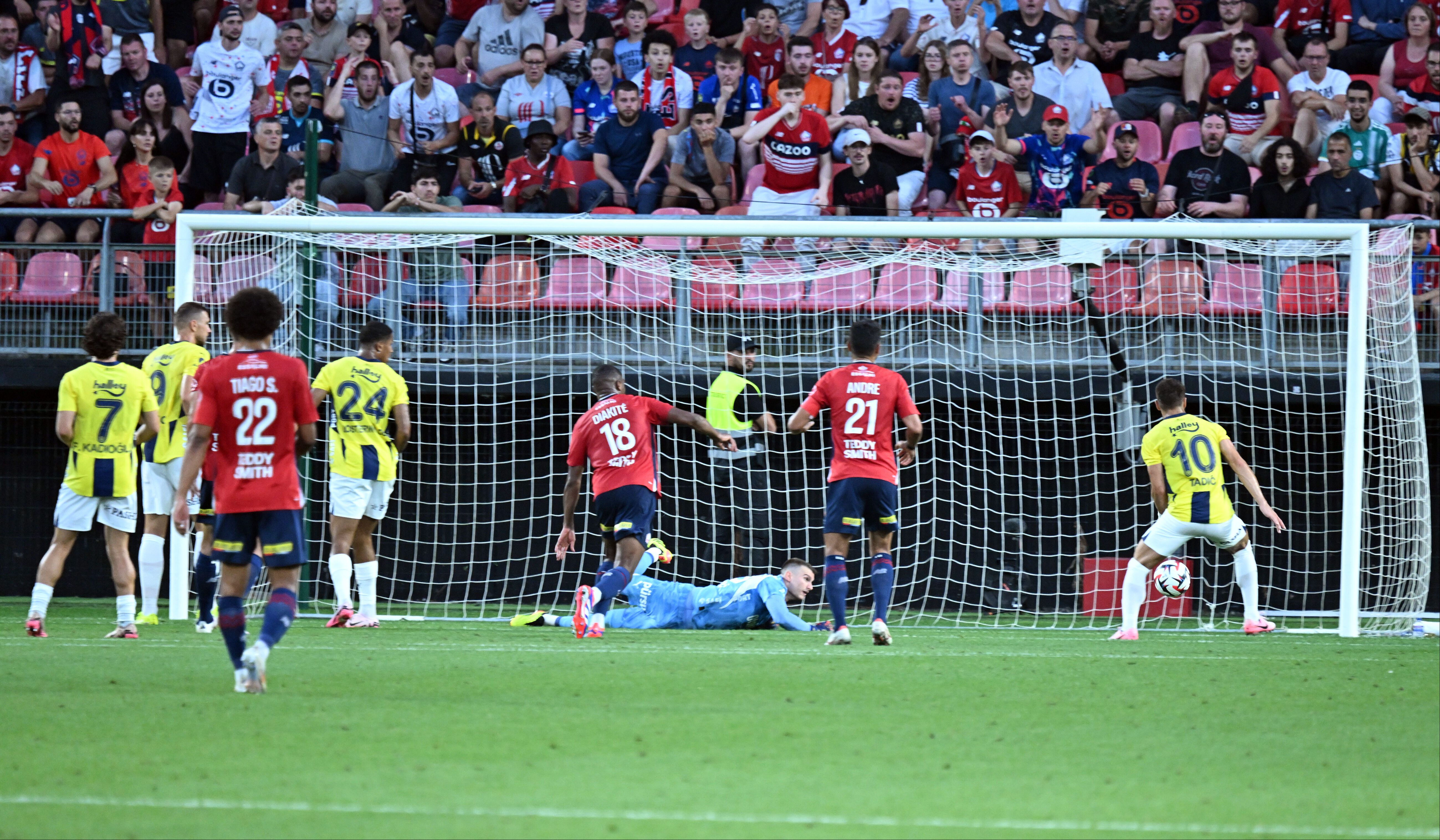 Fenerbahçe Lille'e kaybetti Türkiye 1 basamak geriledi! İşte UEFA ülke sıralamasında son durum - 1. Resim