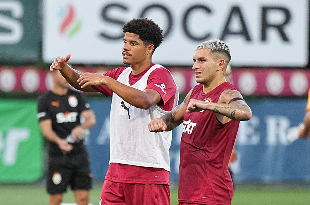 Galatasaray'da Beşiktaş hezimetinin faturası 4 futbolcuya kesildi! Okan Buruk kararını verdi - 3. Resim