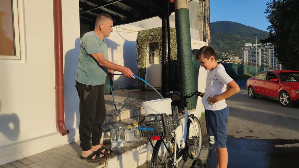 Türkiye, haftalarca susuz kalan Kosovalıların imdadına yetişti Türkiye, haftalarca susuz kalan Kosovalıların imdadına yetişti - 2. Resim