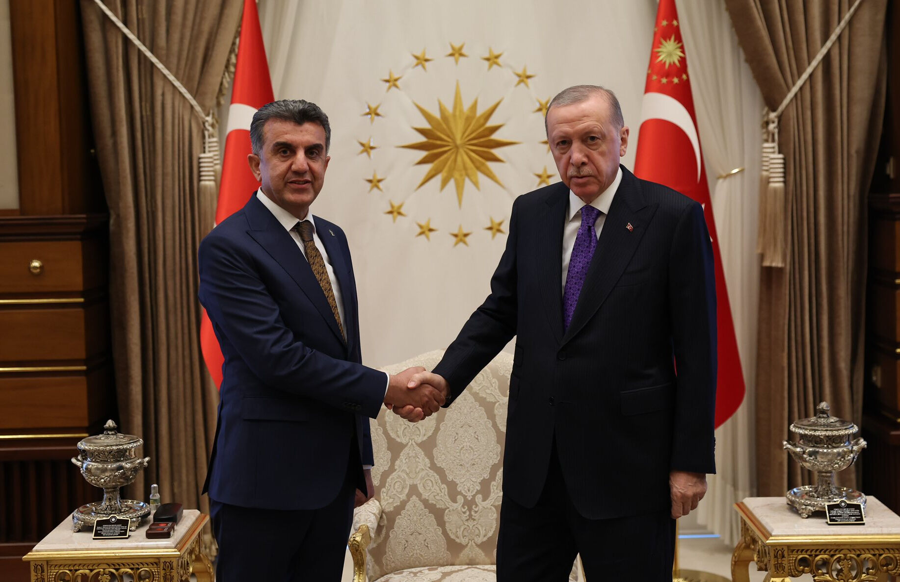 AK Parti'de 4 il başkanı değişti! Aralarında Erdoğan'ın memleketi Rize de var AK Parti'de 4 il başkanı değişti! Aralarında Erdoğan'ın memleketi Rize de var - 2. Resim