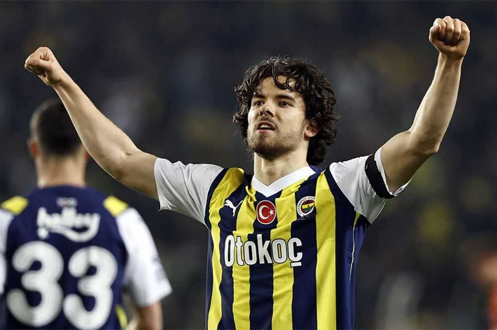 Fenerbahçe'nin yıldızı Ferdi Kadıoğlu'na Brighton'dan 35 milyon euro Fenerbahçe'nin yıldızı Ferdi Kadıoğlu'na Brighton'dan 35 milyon euro - 2. Resim