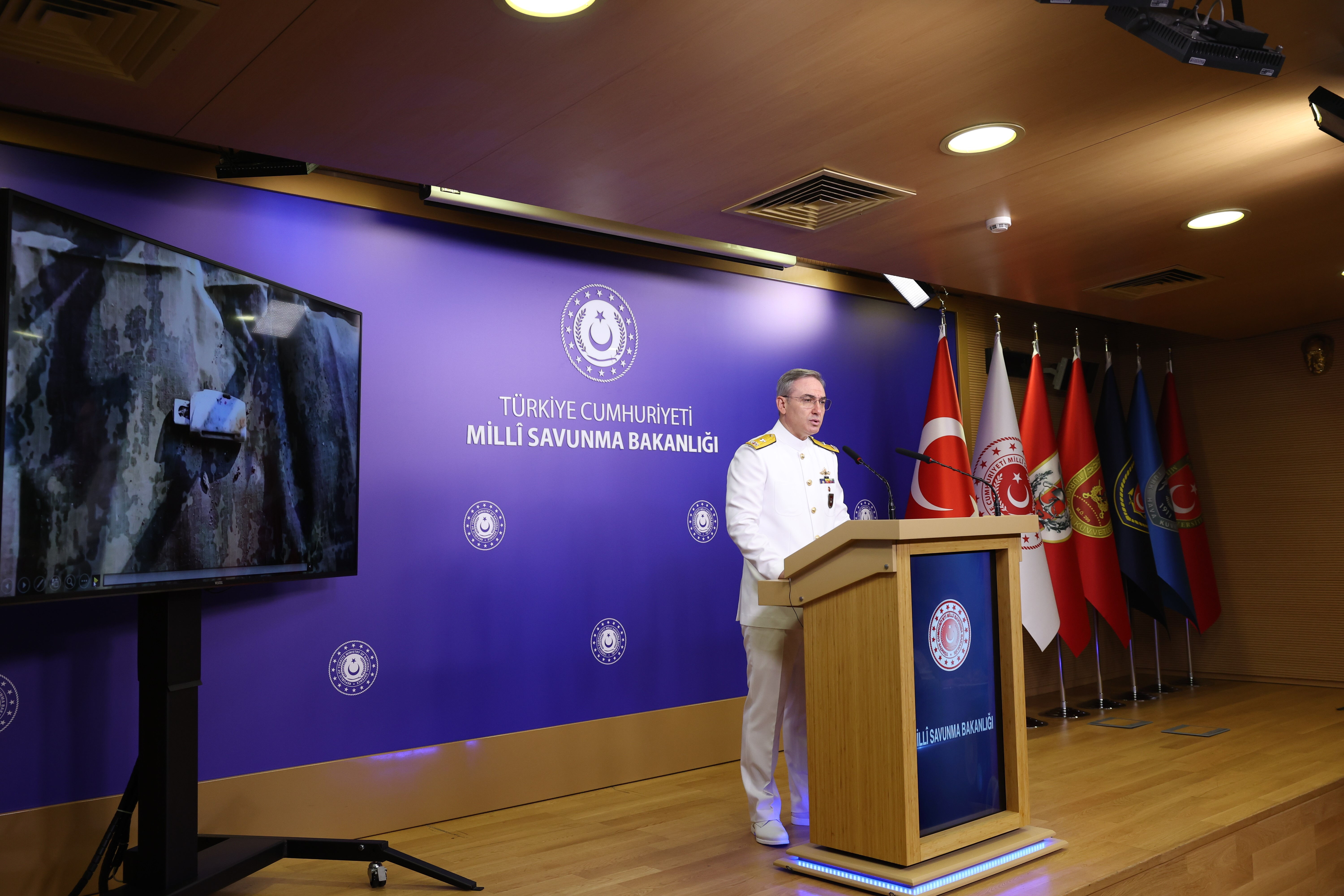 MSB, 400 albayın emekli edildiği iddialarını yalanladı MSB, 400 albayın emekli edildiği iddialarını yalanladı - 2. Resim