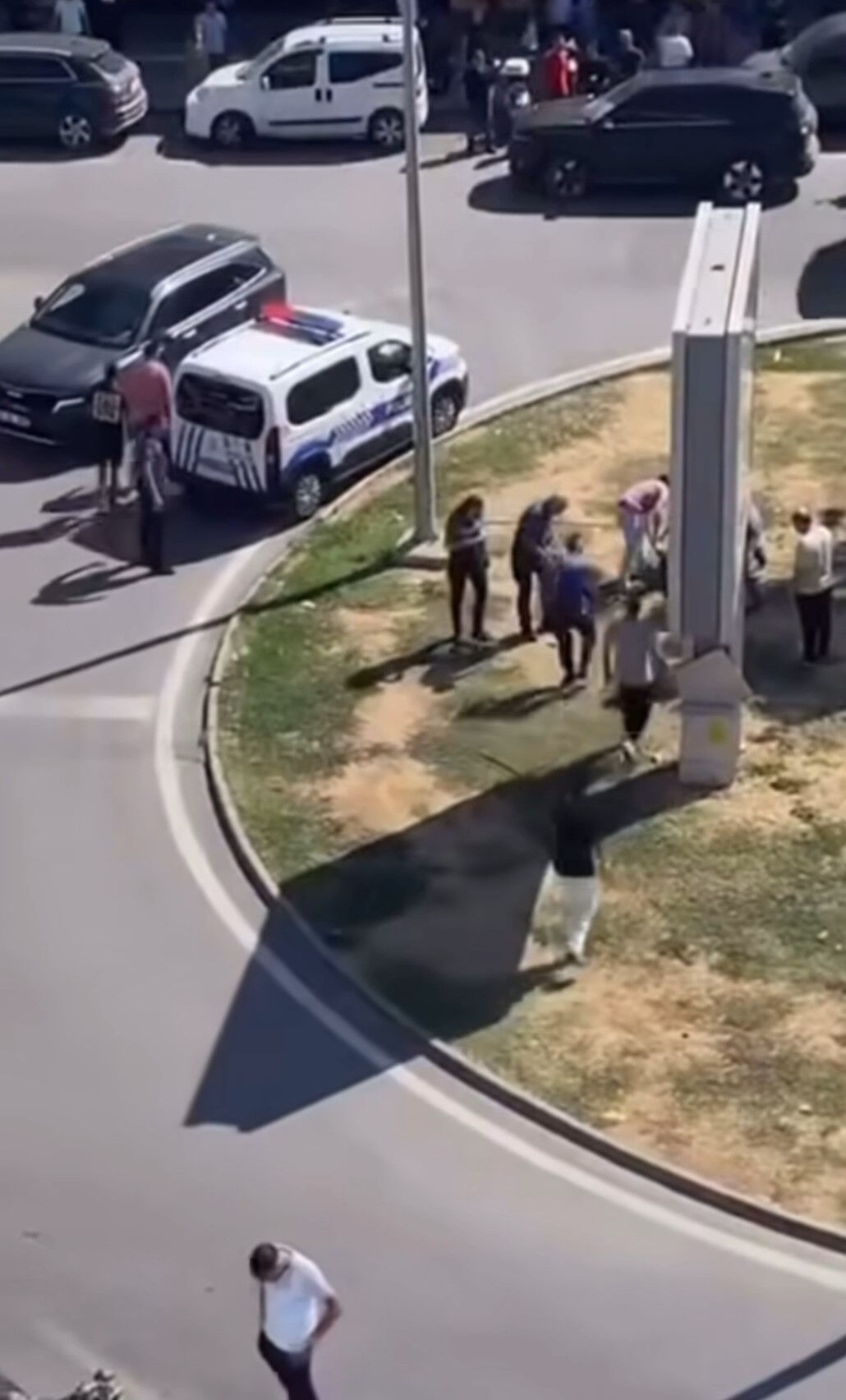 Olay yeri Bursa: Kız kardeşi için akrabasını sokak ortasında bıçakladı - 1. Resim