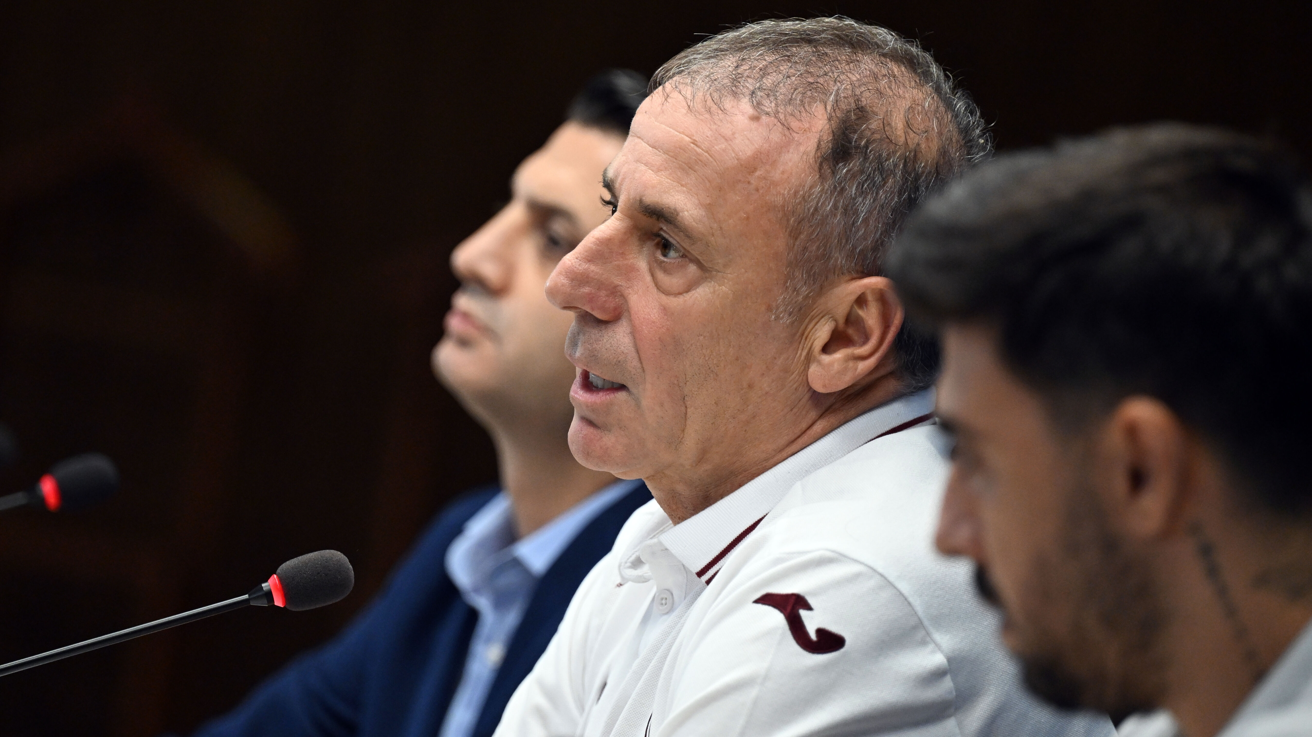 Trabzonspor ve Başakşehir Avrupa'da avantaj peşinde - 1. Resim