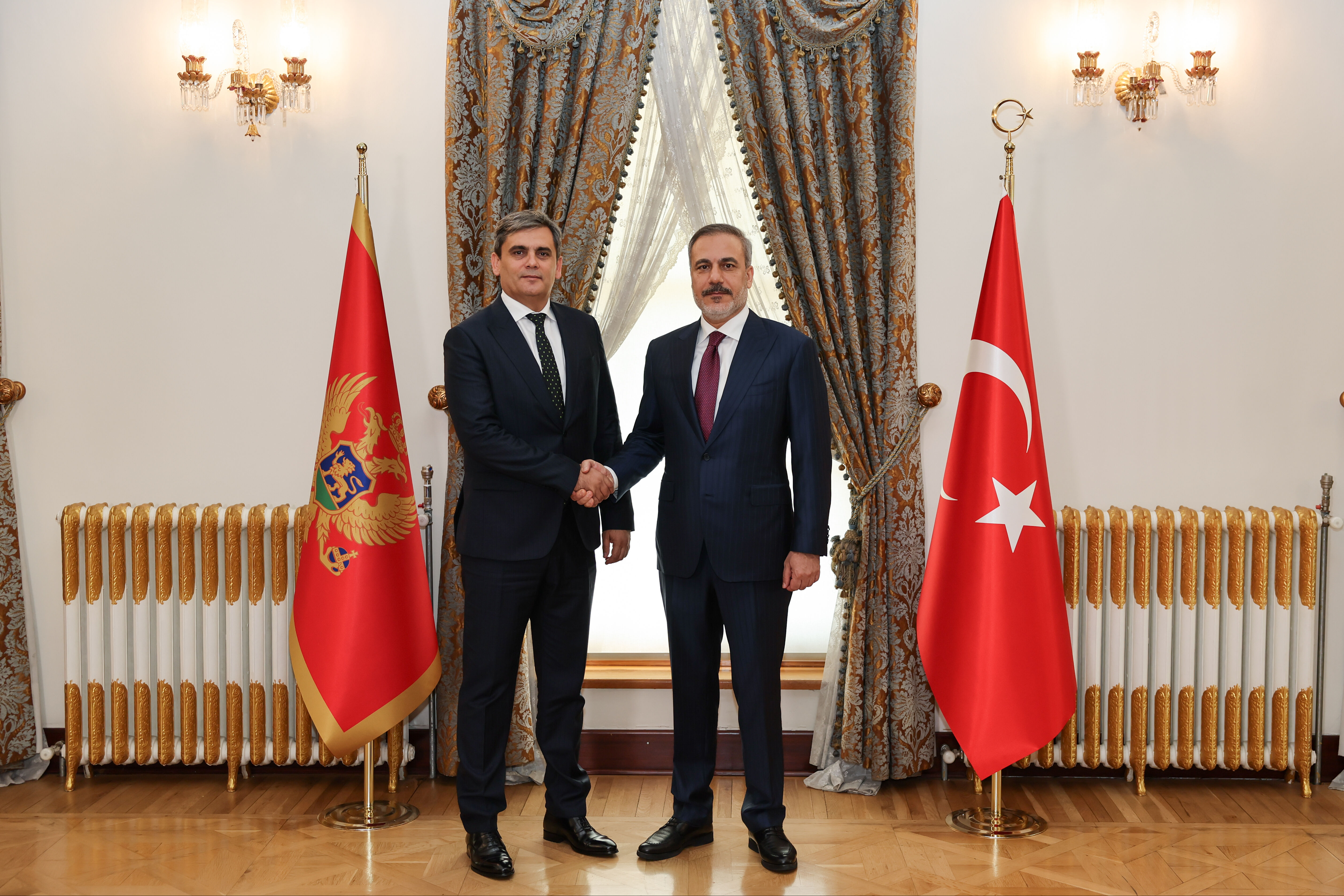 Bakan Fidan'dan dünyaya Gazze çağrısı: Soykırım davasına müdahil olun - 2. Resim